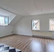 **schöne Wohnung - kleiner Preis** - Chemnitz Borna-Heinersdorf