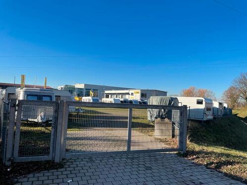 Foto - Stellplatz für Wohnmobil Wohnwagen Abstellplatz Bad Krozingen