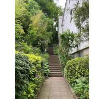 Ruhige 2-Zimmer-Wohnung (80 m2) mit Balkon und Garage, Rotenbühl - Saarbrücken Kieselhumes