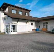 Bürogebäude und Produktionshalle - Weiden in der Oberpfalz