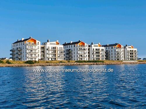 Foto - FeWo direkt an Ostsee und Sandstrand, mit TerrasseMeerblick