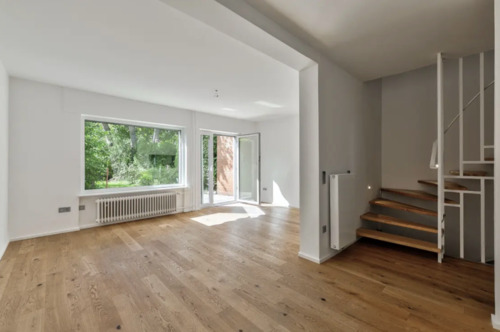 Foto - Charmantes modernisiertes Reihenhaus mit kleinem Garten & Garage