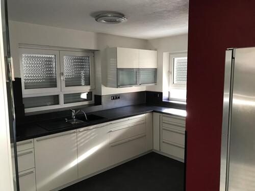 Foto - Haus zu vermieten - 1.800,00 EUR Kaltmiete, ca.  190,00 m²