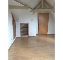 2 Zimmer Dachgeschoss Wohnung - 330,00&nbsp;EUR Kaltmiete, ca.&nbsp; 38,00&nbsp;m&sup2; in Langerwehe (PLZ: 52379)