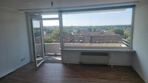 Foto - Südbalkon mit Fernsicht- Appartement im 8.OG
