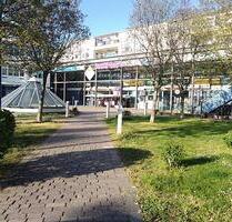 HELLE, KOMFORTABLE 2-Raum-Wohnung mit Balkon und Einbauküche - Dresden Blasewitz