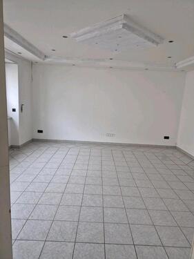 Foto - Etagenwohnung in Ludwigshafen am Rhein zur Miete