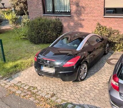 Foto - Fester PKW-Stellplatz Forstwaldstr. (Benrad)