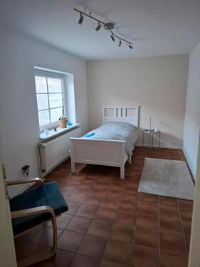 Foto - Souterrain Wohnung BEFRISTET zu vermieten