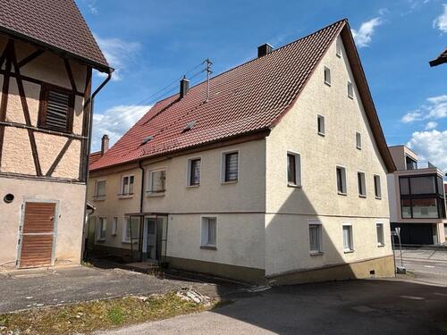 Foto - 7.5 Zimmer Einfamilienhaus zur Miete in Tuningen