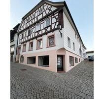 Charmante 2-Zimmer-Wohnung (47 m²) im Herzen von Gernsbach