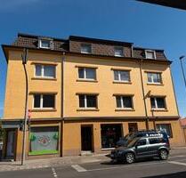 Renovierte 2,5-Zi.-Wohnung ab sofort zu vermieten! - Oberhausen Alstaden