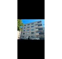 Direkt am Neumarkt! 3- Zimmer- renoviert- auf Wunsch mit EBK - Bremerhaven Geestemünde