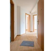 Klein aber fein! Schöne 2-Raum Wohnung mit Balkon in ruhiger Lage - Schönebeck (Elbe)