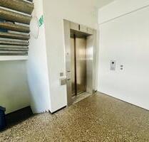 Moderne und große WG-Doppelzimmer mit Klimaanlage und Aufzug - Heilbronn