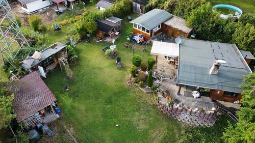 Foto - Holzhaus am Waldrand zu verkaufen