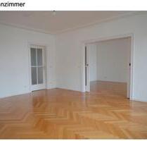 sehr zentrale helle 3 Zimmer Altbauwohnung - Dresden