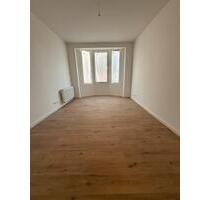 Zwei kernsanierte 3 Zimmer-Wohnung mit Balkon in Bahnhofsnähe in Celle