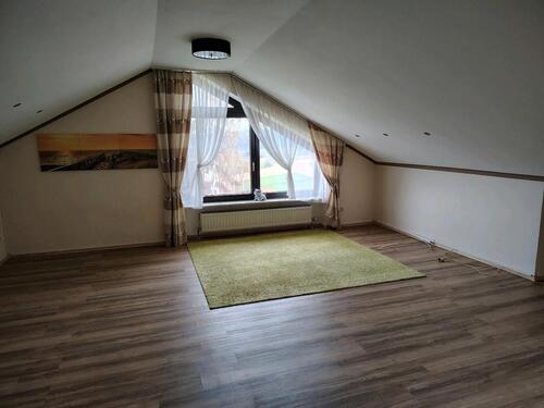 Foto - Wohnung auf dem Land, Dorf ! - 500,00&nbsp;EUR Kaltmiete, ca.&nbsp; 100,00&nbsp;m&sup2;