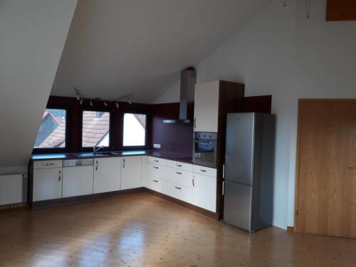 Foto - 2 Zimmer Dachgeschosswohnung - 650,00 EUR Kaltmiete,