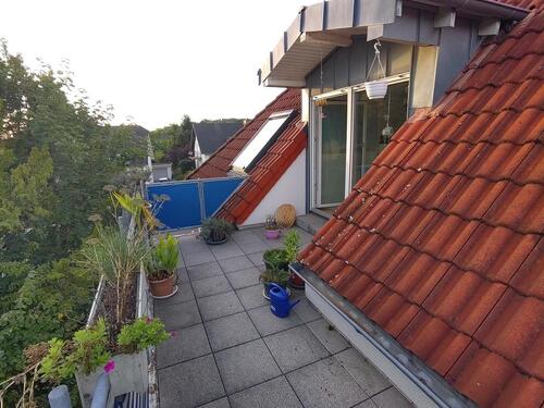 Foto - Nähe Köln-Dünnwald, Dachgeschosswohnung mit Dachterrasse