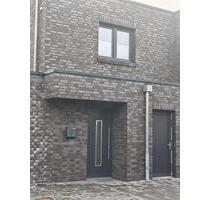 Doppelhaus zur Miete - 1.000,00&nbsp;EUR Kaltmiete, ca.&nbsp; 80,00&nbsp;m&sup2; in Garrel (PLZ: 49681)