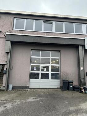 Foto - Gewerbehalle mit Rolltor in Witten