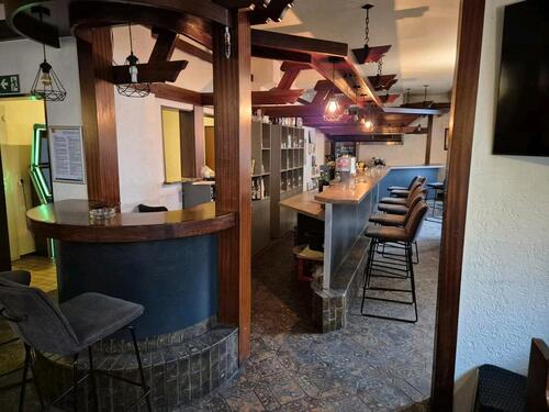 Foto - Rustikale VfB-Fan-Gaststätte in Stuttgart-Ost zu vermieten