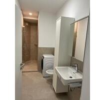 Erstbezug nach umfassender Sanierung, voll möbliert - München Neuhausen-Nymphenburg