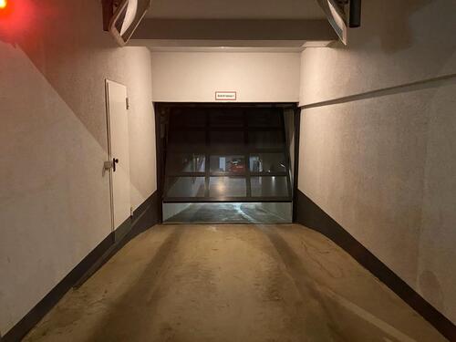 Foto - Tiefgaragenstellplatz nahe Eppendorfer Marktplatz ab Februar 2026