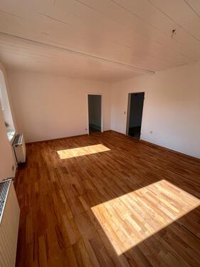 Foto - 8 Zimmer Etagenwohnung zur Miete in Mauchenheim