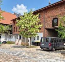 Wohnen in historischer Hofanlage mit modernem Komfort Charmante 2-Raum-Wohnung im Herzen von Sangerhausen