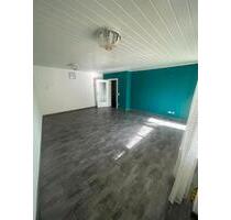 3 Zimmerwohnung mit Loggia - 700,00 EUR Kaltmiete, in Bielefeld (PLZ: 33689) Sennestadt