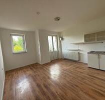 Gemütliche 1 Zimmer Wohnung im 1. Obergeschoss mit Balkon - Hildesheim