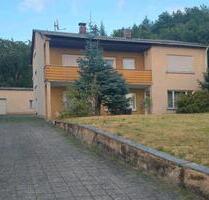 Einfamilienhaus Baujahr 1964 - 215.000,00&nbsp;EUR Kaufpreis, ca.&nbsp; 131,00&nbsp;m&sup2; in Mönchberg (PLZ: 63933)