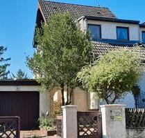 Kleine Doppelhaushälfte mit Garten in Hermsdorf, provisionsfrei - Berlin Reinickendorf
