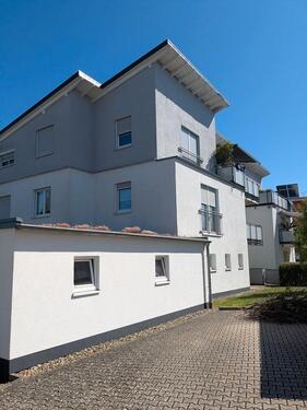 Foto - Eigentumswohnung im 2.OG 3ZKB + Dachterasse + Garage + von privat