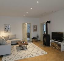 3 Raum Wohnung - 400,00&nbsp;EUR Kaltmiete, ca.&nbsp; 90,00&nbsp;m&sup2; in Stadtroda (PLZ: 07646)