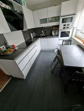 Foto - 4 Zimmerwohnung zu vermieten - 940,00 EUR Kaltmiete,