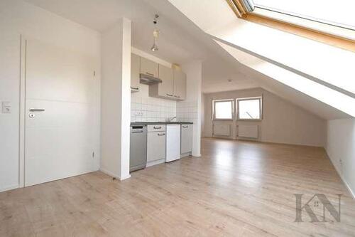 Foto - Sonnendurchflutete Wohnung in SB-Bischmisheim