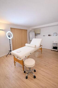 Foto - Großer Kosmetikraum zur Miete – 20 m²