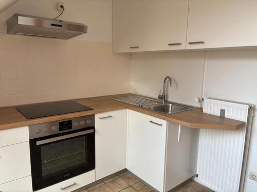 Foto - 3.5 Zimmer mit Einbauküche und Parkettboden in bester Lage