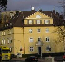 Stilvolle 5-Zimmer-Altbauwohnung mit Balkon und Gartenmitnutzung - Mönchengladbach