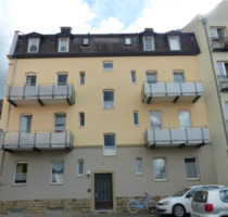 Helles Zimmer in 2er WG mit Gemeinschaftszimmer, Balkon, Küche - Schweinfurt Haardt
