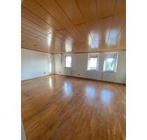 3-Zimmerwohnung - 900,00&nbsp;EUR Kaltmiete, ca.&nbsp; 104,00&nbsp;m&sup2; in Neunkirchen (PLZ: 66538)