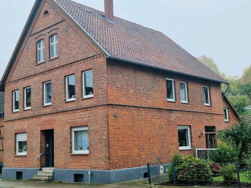 Foto - Zweifamilienhaus in Kalletal - 259.000,00&nbsp;EUR Kaufpreis, ca.&nbsp; 176,00&nbsp;m&sup2;