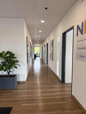 Foto - Helle Büroräume am Diebsteicher Bahnhof Altona Eimsbüttel