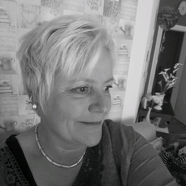 Foto - Wohnung Haus - 800,00 EUR Kaltmiete, ca.  60,00 m²