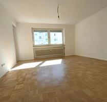 Dreizimmer-Mietwohnung in zentraler, ruhiger Lage! - Rosenheim Innenstadt