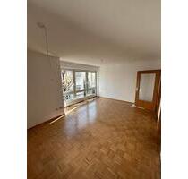 Wunderschöne und helle 2 Zimmerwohnung mit EBK in Bietigheim - Bietigheim-Bissingen